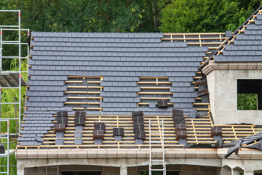 How Roof Installation Improves Home Comfort in Hayward, CA